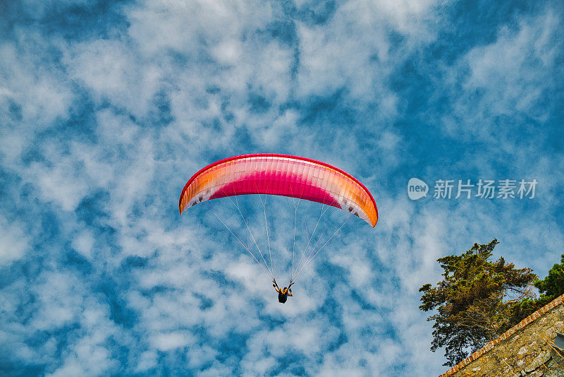 滑翔伞/夏季/运动/运动/滑翔/度假